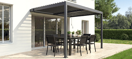 Pergola bioclimatique adossée